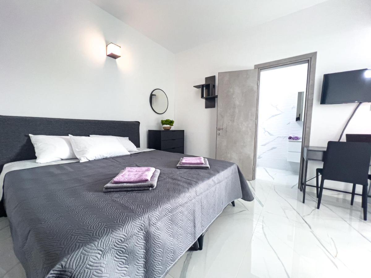 Giorgis Luxury Apartments 圣纳帕 外观 照片